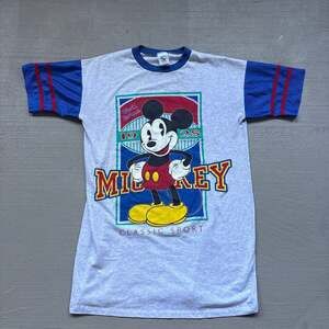 Vintage 1990s Mickey & Co. World Famous 1928 Mickey Mouse Classic T-Shirt